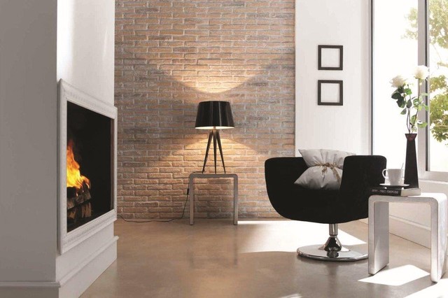 facebrick_and_fireplace_low_res